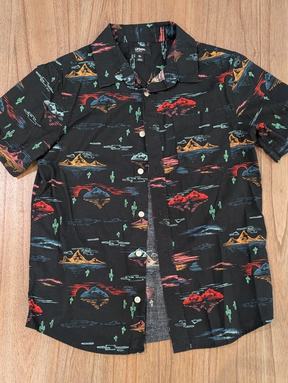urban pipeline Black Short-Sleeve Button-Up with Multicolor Desert Print